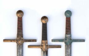 Types of Knights Templar Swords and Their Historical Uses