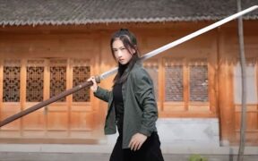 Chinese Long Swords: From Ancient Roots to Modern Warfare