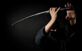 Daito: Exploring the Finesse and Tradition of Japan’s Esteemed Long Swords