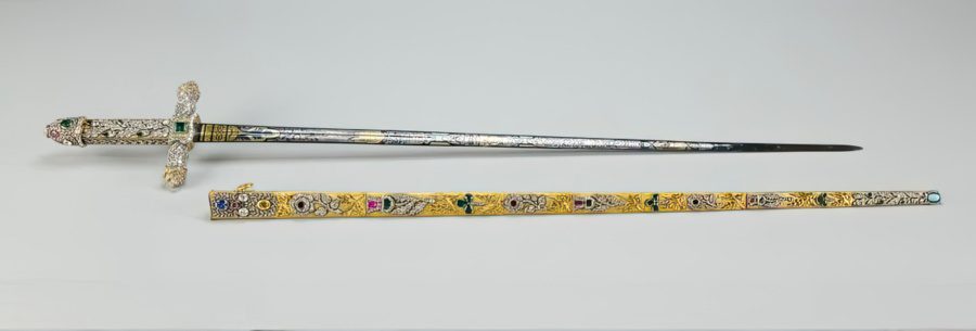 Ceremonial sword with luxurious decorations