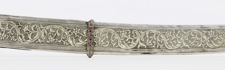 Details on the scabbard of a Kasthane sword