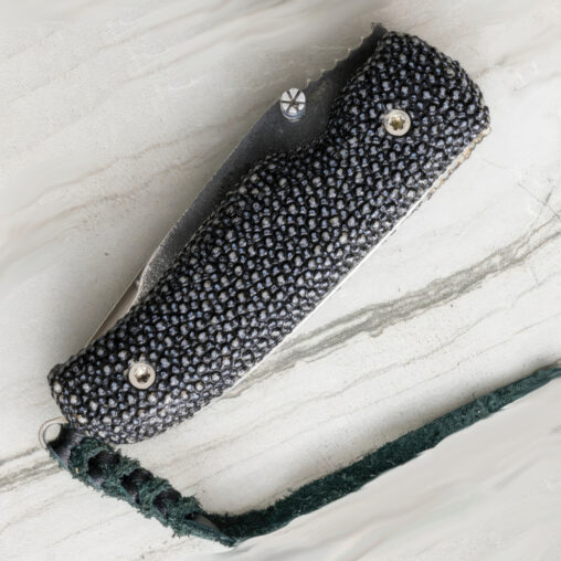 Chantha – Black Rayskin Scales Designed for Everyday Tasks