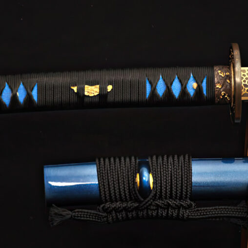 Katana Damascus Steel Sword Folded Clay Tempered Blade