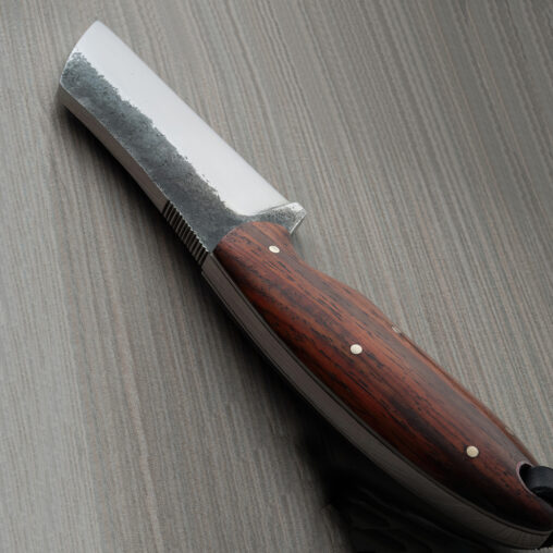 Vannak V Utility Knife Durable for Tough Jobs