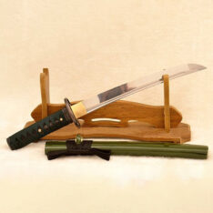 Tanto 1060 Carbon Steel Knife Green Saya Oil Quenched