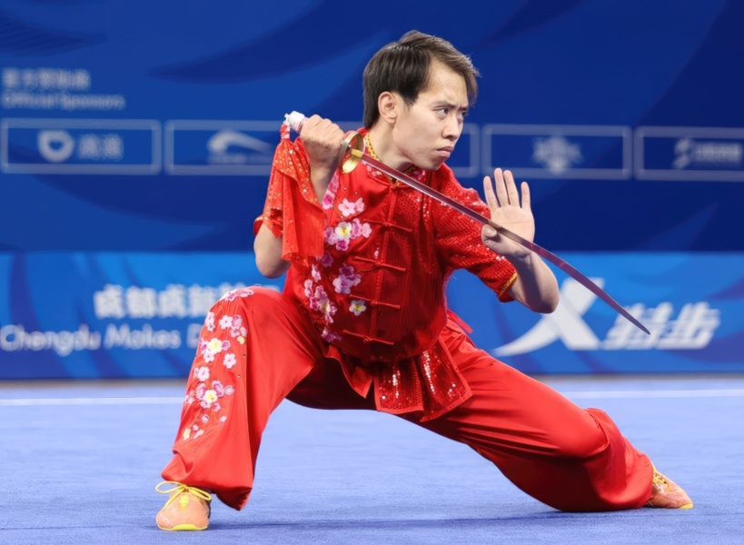 The modern use of Chinese short swords in Wushu