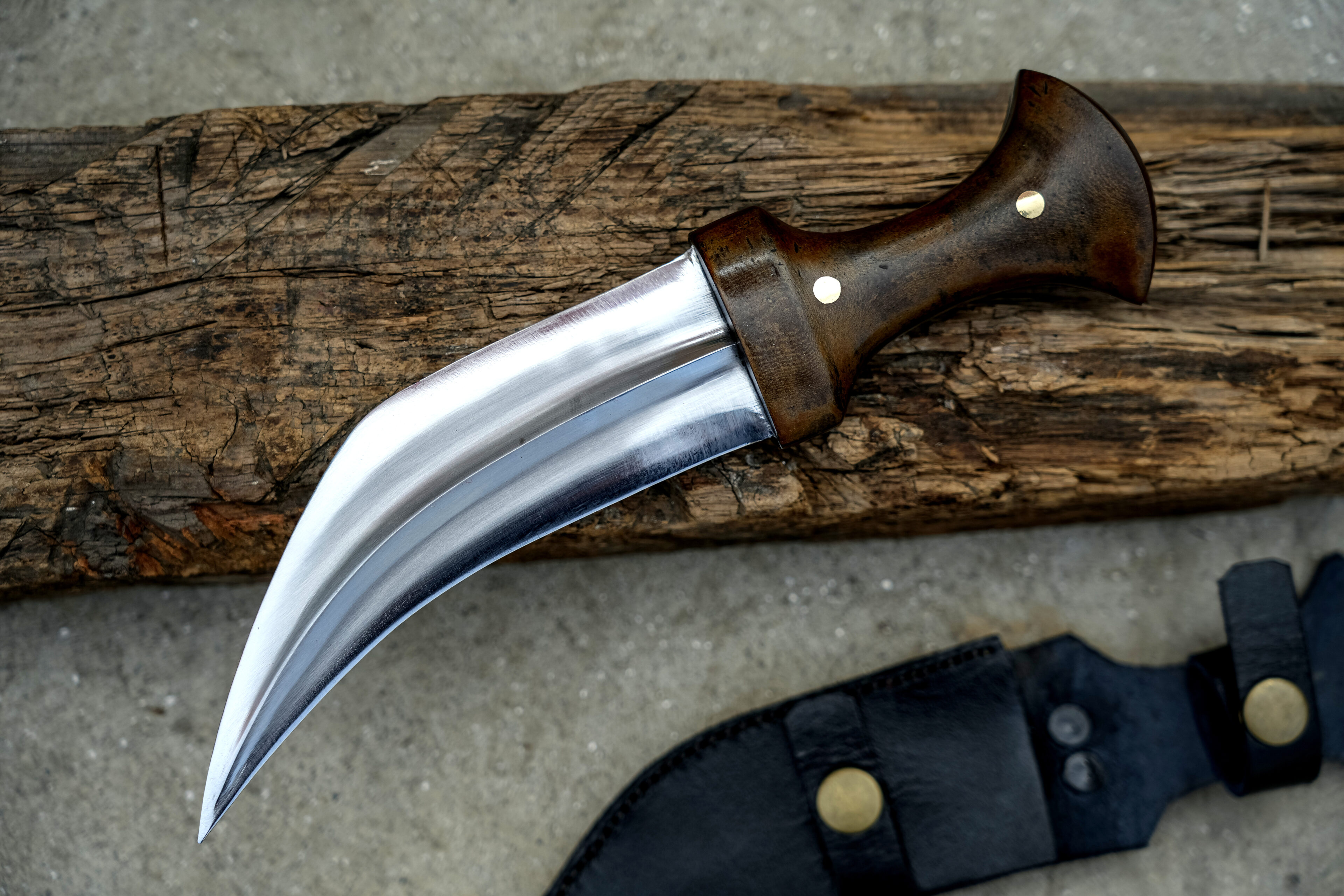 ジャンビーヤ　イエメン　Jambiya Yemen Dagger Yemeni Jambiya Dagger Horn Handle & Functional