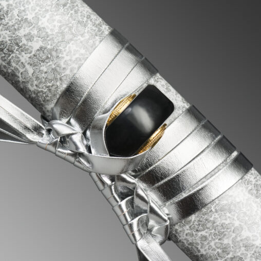 Nova Snow Silver Dragon Hira Zukuri Leather Ito Katana