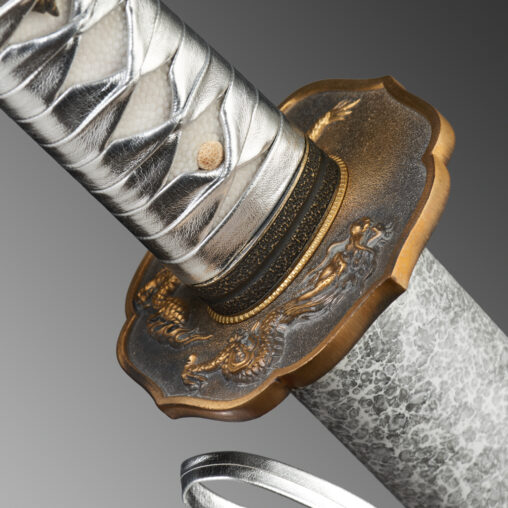Nova Snow Silver Dragon Hira Zukuri Leather Ito Katana