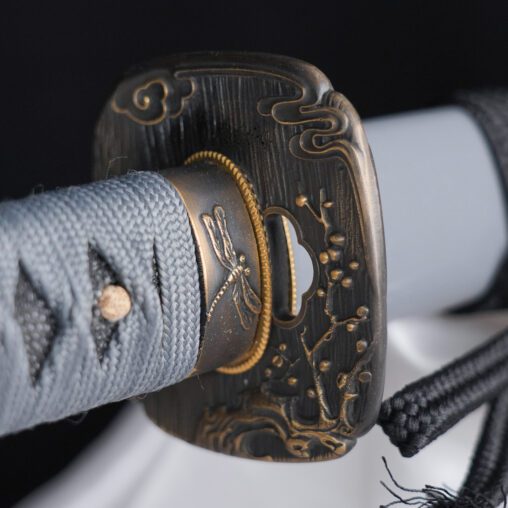 Grey Dragon Katana with Dragonfly Fititings | Clay Tempered 1095