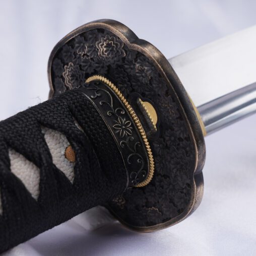 Nova Black and Red Kanmuriotoshi Zukuri Katana