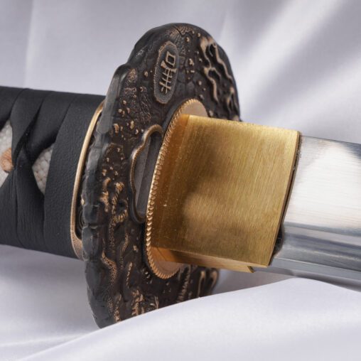 1095 Cream/Brown Katana with Singing Samurai Saya